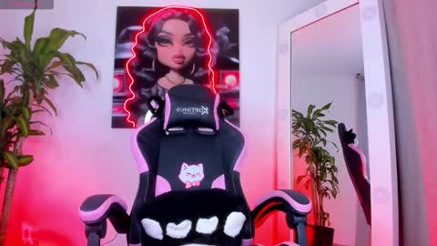 Snapshot of _sweetkatty chatting on 02-21-26, 10:44 Maria Fernanda online show from 02-21-26, 10:44