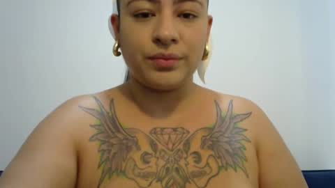 Snapshot of _sweetpoisonn chatting on 02-04-25, 12:11 Sweet online show from 02-04-25, 12:11