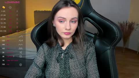 Ann online show from 12-23-24, 06:33