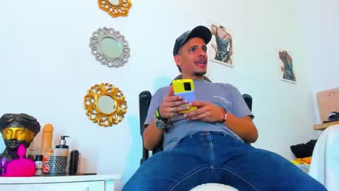 Snapshot of _tarek_ chatting on 10-01-25, 03:07 _tarek_ online show from 10-01-25, 03:07