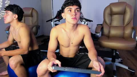 _taylorblack online show from 04-01-26, 01:41