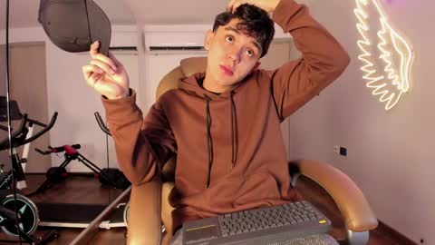 _taylorblack online show from 04-11-26, 11:25