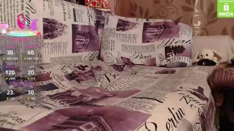 Mia online show from 09-29-25, 02:06