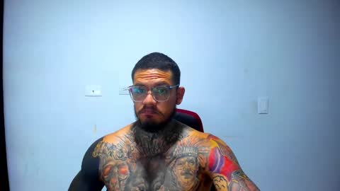 ThadeoWolf online show from 02-28-25, 03:37