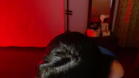 Snapshot of _the_dark_side_of_the_moon_ chatting on 11-14-25, 02:32 _the_dark_side_of_the_moon_ online show from 11-14-25, 02:32