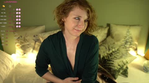 Evi online show from 12-27-24, 01:43