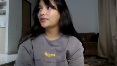 Snapshot of _tokyo01 chatting on 12-19-25, 08:43 Tokyo01 online show from 12-19-25, 08:43