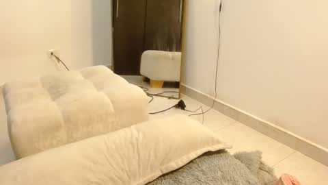 Snapshot of _tommyandanabel_ chatting on 03-12-26, 04:35 tommy and anabel online show from 03-12-26, 04:35