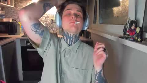 _torfin_ online show from 02-08-26, 08:23