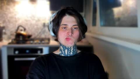 _torfin_ online show from 04-30-26, 01:12