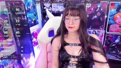 Snapshot of _urcutekitty chatting on 01-29-25, 10:01 online show from 01-29-25, 10:01