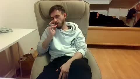 Snapshot of _v_l_a_d_ chatting on 03-11-25, 03:59 Vlad online show from 03-11-25, 03:59