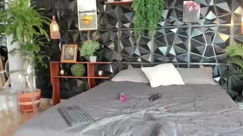 _valentina_69 online show from 10-30-25, 02:51