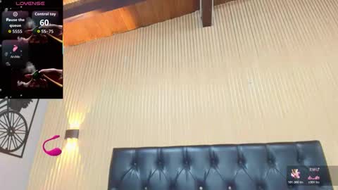 Veronica  online show from 11-25-25, 04:34