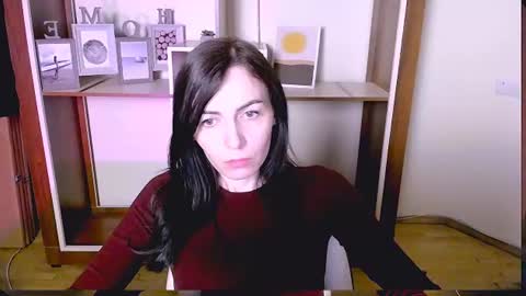 Snapshot of _violax_ chatting on 06-15-26, 04:53 Vio online show from 06-15-26, 04:53