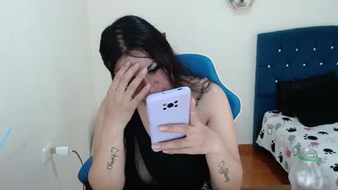 Snapshot of _vitoria1 chatting on 03-01-25, 06:00 Victoria online show from 03-01-25, 06:00