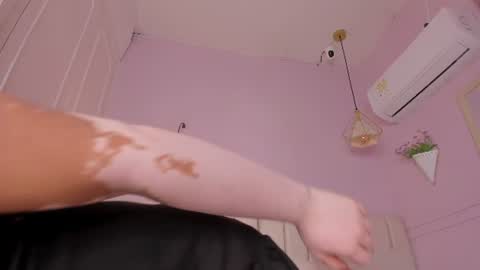 _wendy_x online show from 07-29-26, 11:41