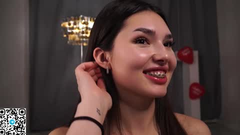 Anna online show from 02-14-25, 08:26