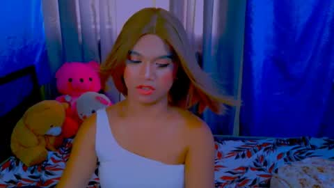 _xxlilly online show from 05-27-26, 04:09