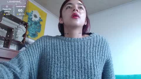 Zoe  online show from 09-17-25, 01:13