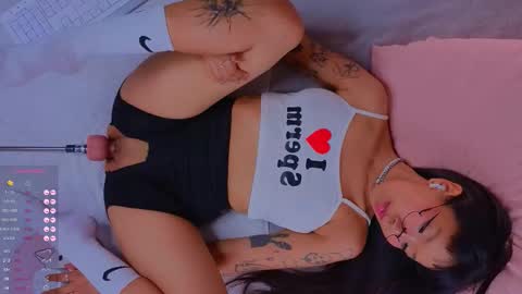 Ally online show from 09-18-25, 02:08