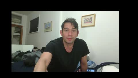 Snapshot of a466251 chatting on 01-17-26, 02:05 a466251 online show from 01-17-26, 02:05