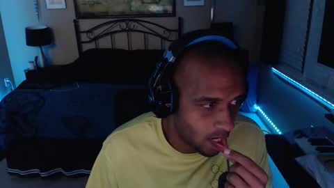 a4orce online show from 04-04-26, 01:04