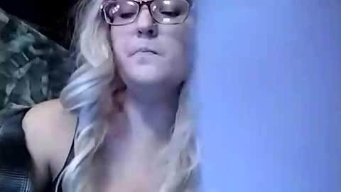 Bree Anna online show from 12-27-24, 07:03