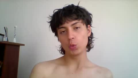 a littlee bear online show from 12-02-24, 12:18