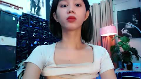 Lovely Yana  online show from 04-01-26, 12:50