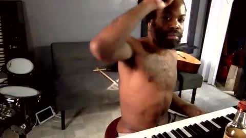 a_rizzy85 online show from 02-12-26, 08:48