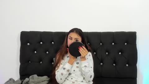 Snapshot of a_sexy_couple__ chatting on 10-03-25, 06:27 A Sexy Couple online show from 10-03-25, 06:27