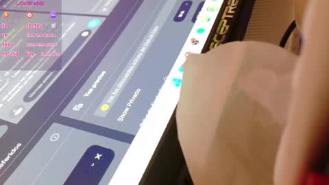 Snapshot of aaaaamy_1 chatting on 02-20-26, 12:18 Aamy online show from 02-20-26, 12:18