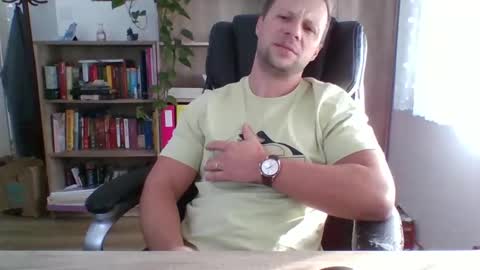 Long distance cumshot online show from 01-13-25, 12:35