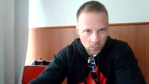 Snapshot of aaaandzzz chatting on 08-08-26, 10:50 Long distance cumshot online show from 08-08-26, 10:50