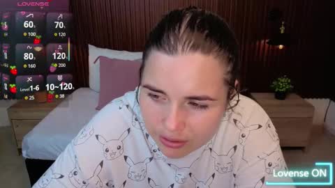 Snapshot of aabby_lee chatting on 01-18-26, 07:39 Abby Lee online show from 01-18-26, 07:39