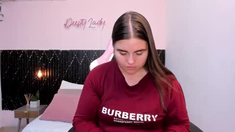 Snapshot of aabby_lee chatting on 02-15-26, 07:43 Abby Lee online show from 02-15-26, 07:43