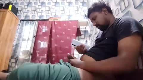 Snapshot of aachujos97 chatting on 10-31-25, 11:44 Aachujos online show from 10-31-25, 11:44