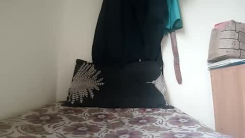 Snapshot of aachujos97 chatting on 12-05-25, 04:21 Aachujos online show from 12-05-25, 04:21