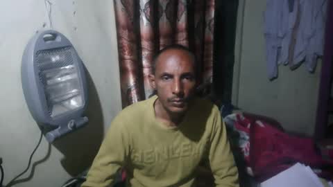 Snapshot of aakhan804 chatting on 03-05-25, 06:56 aakhan804 online show from 03-05-25, 06:56