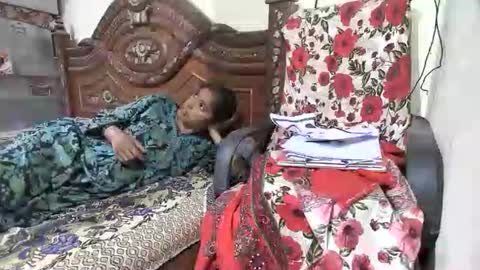 Snapshot of aakhan804 chatting on 03-13-26, 11:44 aakhan804 online show from 03-13-26, 11:44