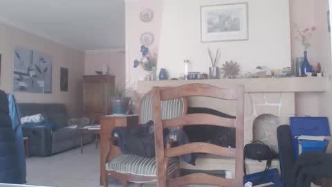 Snapshot of aalex1717 chatting on 03-05-26, 08:54 Aalex1717 online show from 03-05-26, 08:54