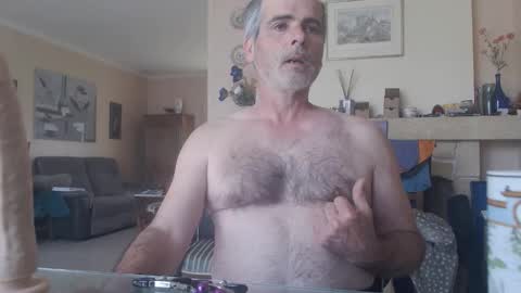 Aalex1717 online show from 05-22-26, 06:42