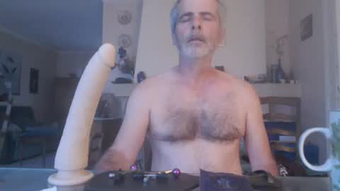 Aalex1717 online show from 06-16-26, 04:48