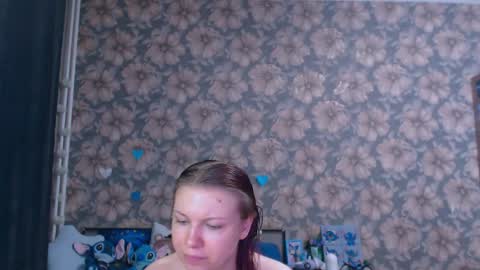 Snapshot of aalicebubble chatting on 03-06-26, 05:20 Alice online show from 03-06-26, 05:20