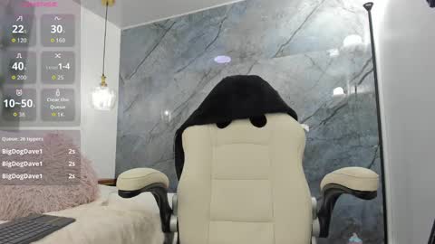 Snapshot of aaliyah_keller chatting on 09-27-25, 02:16 Aaliyah online show from 09-27-25, 02:16