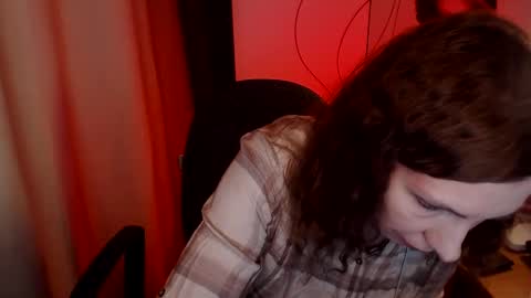 Snapshot of aamazingjoi chatting on 12-25-24, 07:14 Katie online show from 12-25-24, 07:14