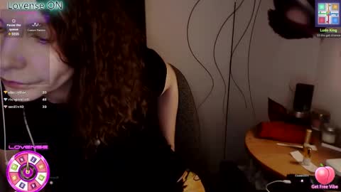 Snapshot of aamazingjoi chatting on 02-25-25, 11:11 Katie online show from 02-25-25, 11:11