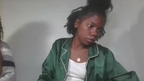 Snapshot of aangevelo chatting on 11-02-25, 07:38 aangevelo online show from 11-02-25, 07:38