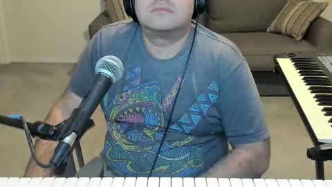 Aaron online show from 03-07-26, 01:13